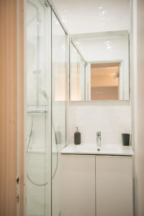 Alerte Bien Rare ! Studio Avec Terrasse Apartment Paris