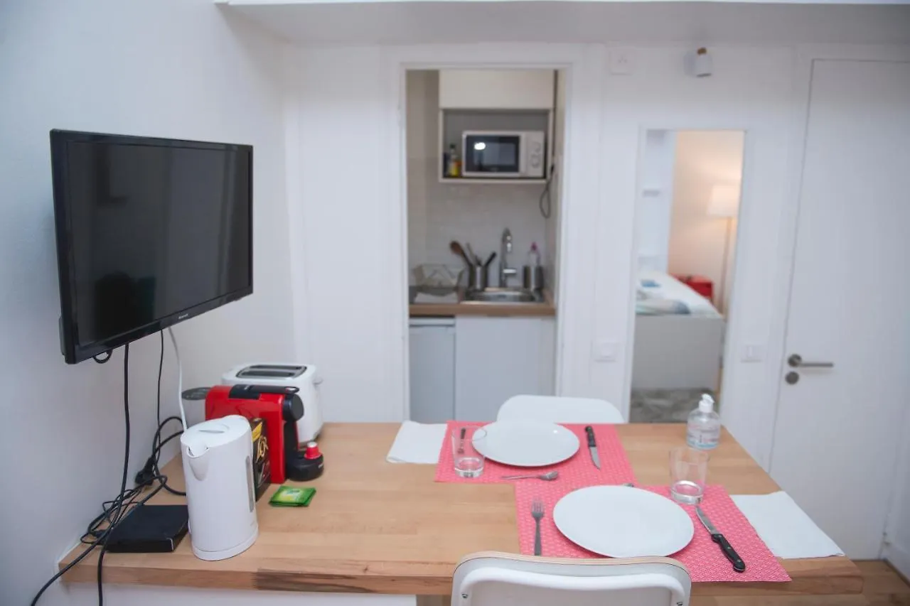 Alerte Bien Rare ! Studio Avec Terrasse Apartment Paris